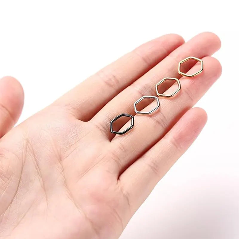 Daith Earrings 16G Septum Clicker Helix Earring Conch Piercing Jewelry Septum Piercing Silver Earring for Daith Piercing 10mm 316L Surgical Steel Ear Lobe Earring Seamless Hoop Hexagon Linking Rings