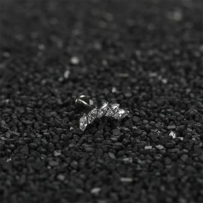 16G Titanium Silver Leaf CZ Internal Thread Lip Nail